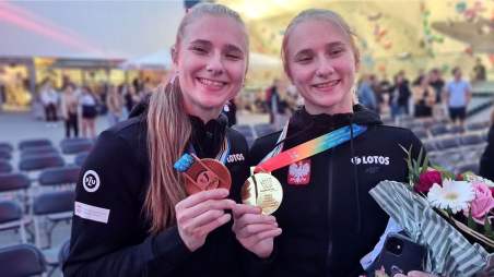 Siostry Kałuckie na Akademickich Mistrzostwach Świata 2022 w Innsbrucku