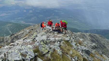 Akcja HZS w Tatrach Wysokich piorun trafił polskich turystów